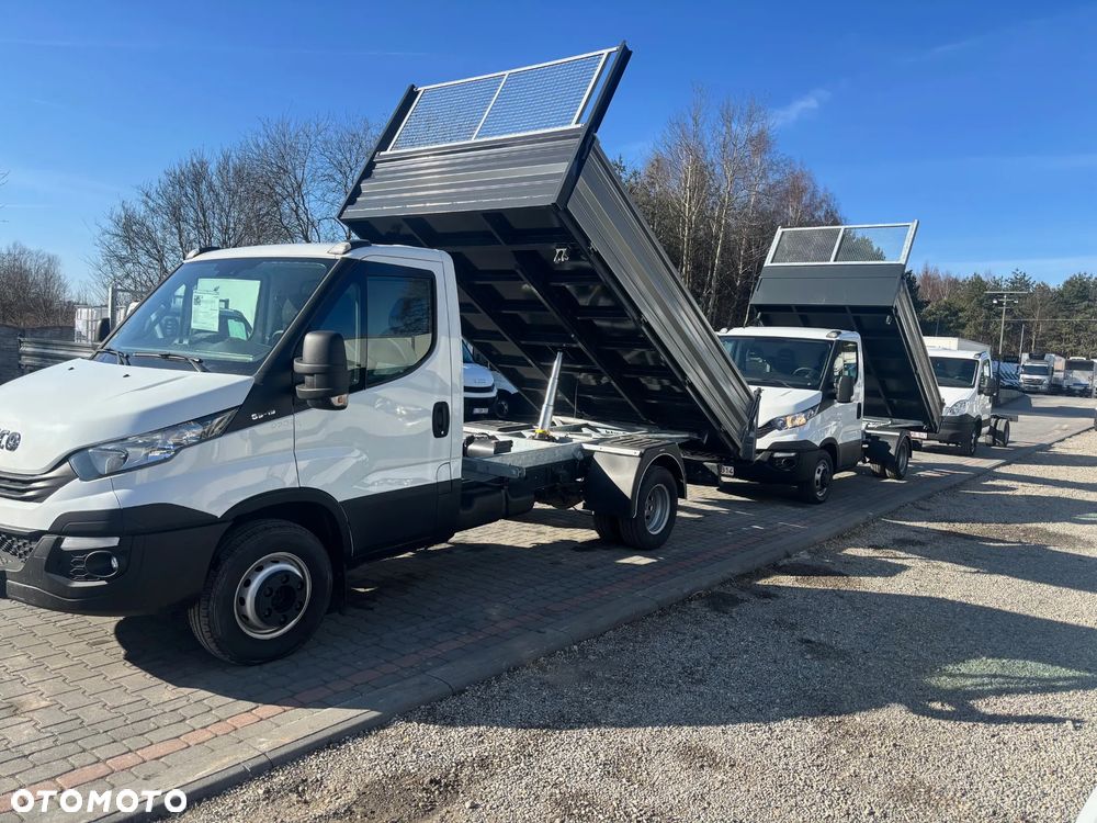 Iveco DAILY 65C15,65C17,65C18,70C15,70C17,70C18,72C15,72C17,72C18 - 3