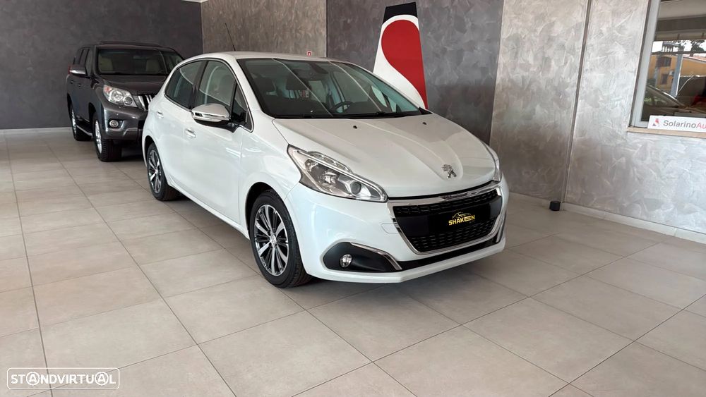 Peugeot 208 PureTech 82 Start & Stop Allure - 2