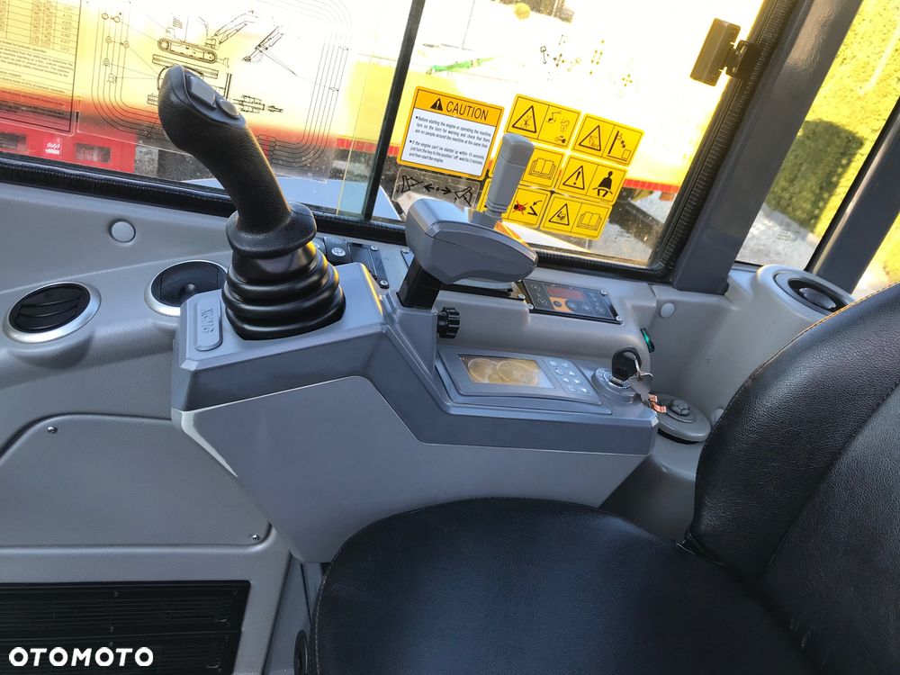 XCMG XE35E - 17