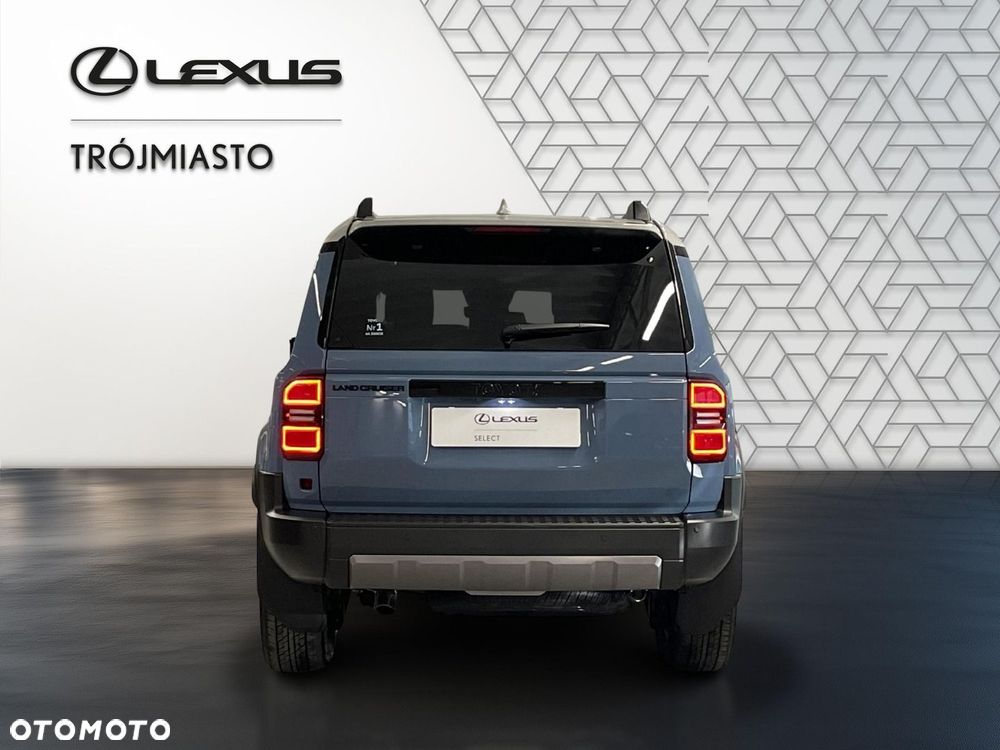 Toyota Land Cruiser LC 2.8 D-4D First Edition - 6