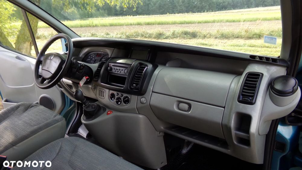 Renault TRAFIC 2.0 KLIMA * SERWIS * BRYGADÓWKA 6 OSÓB * WZOROWY STAN ! - 18