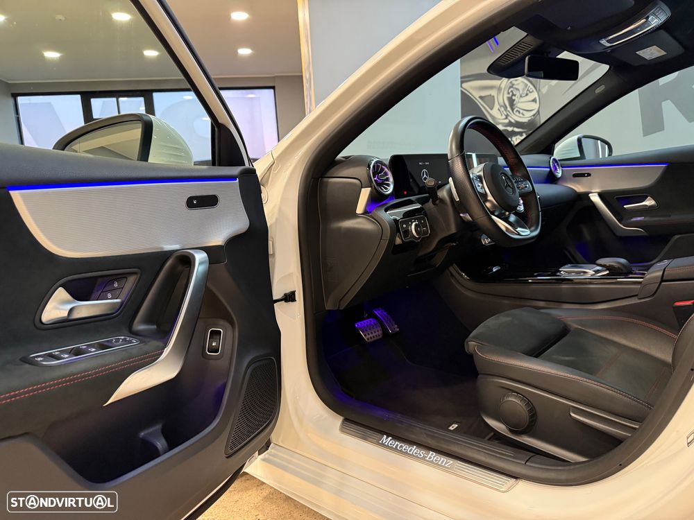Mercedes-Benz A 250 e 8G-DCT Advanced AMG Line - 11