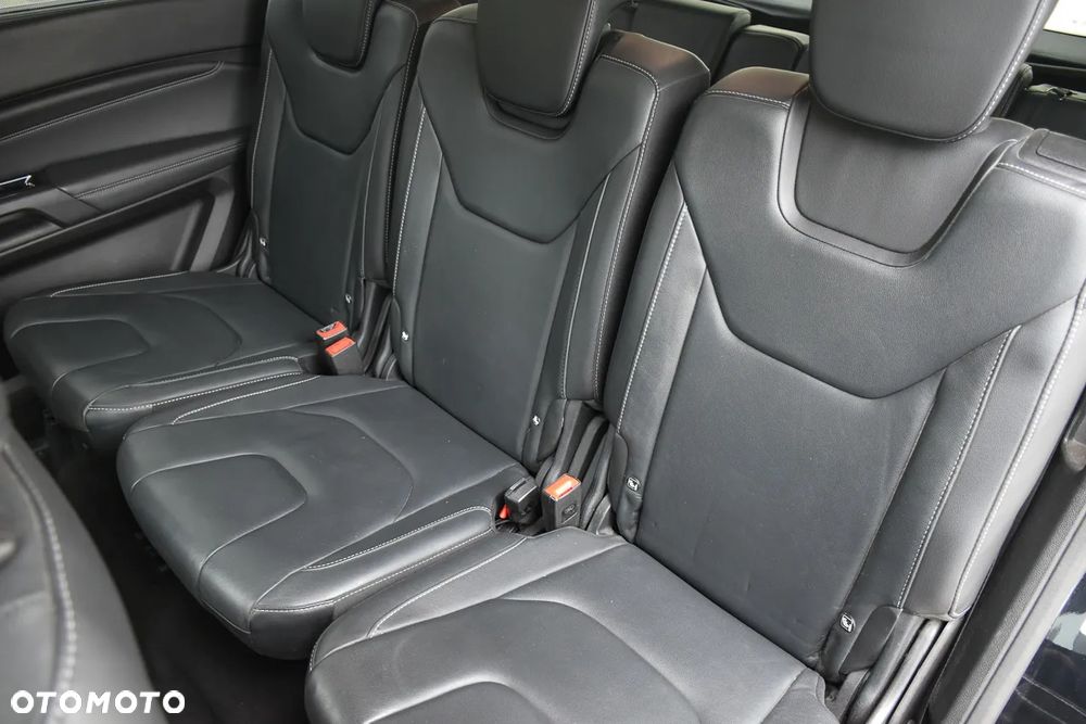 Ford S-Max 2.0 TDCi ST-Line - 36