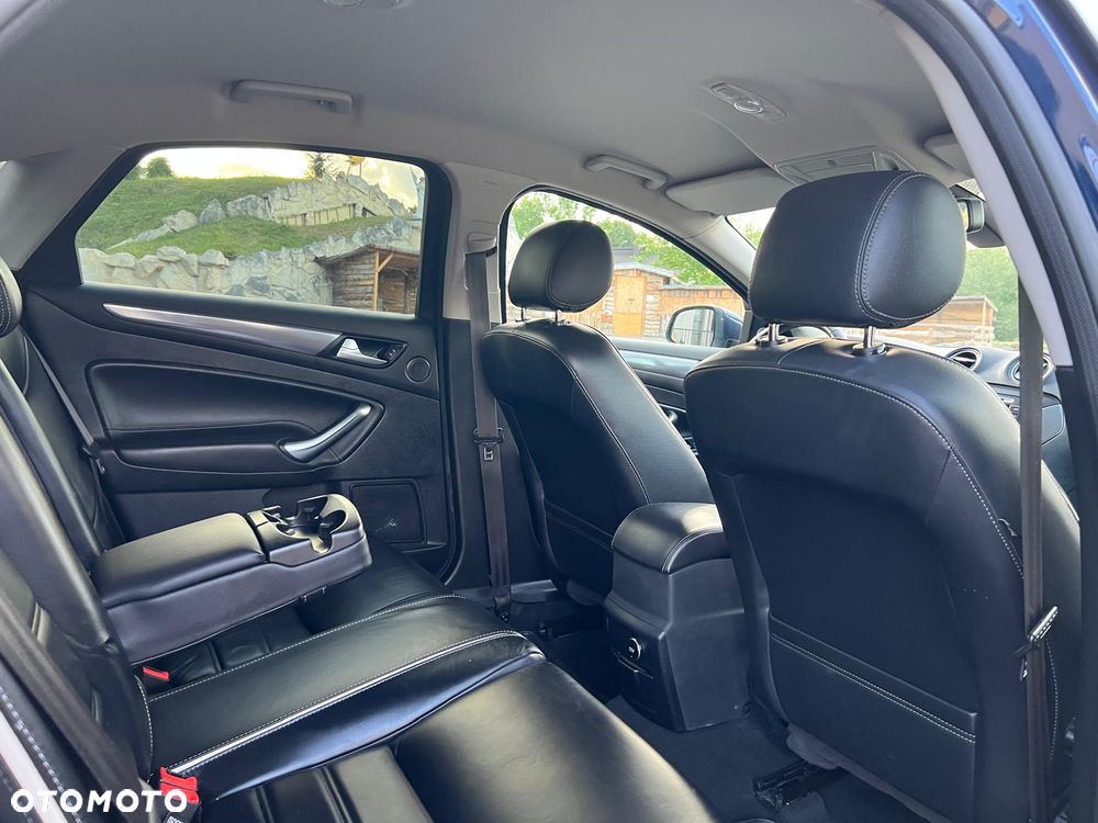 Ford Mondeo 2.0 TDCi Titanium - 29