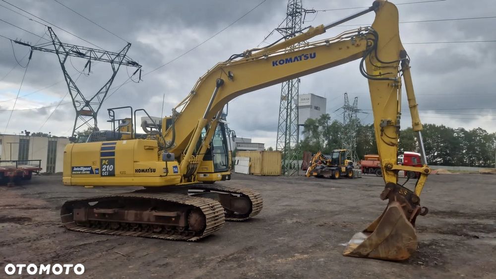 Komatsu PC210 LCi-10 - 7