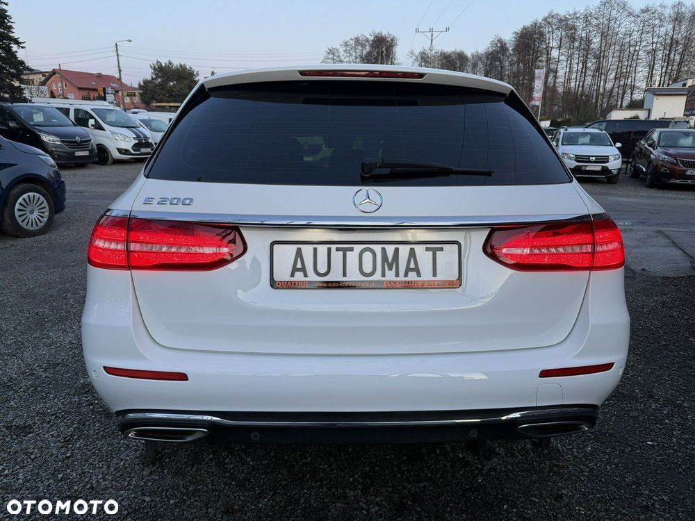 Mercedes-Benz Klasa E - 8