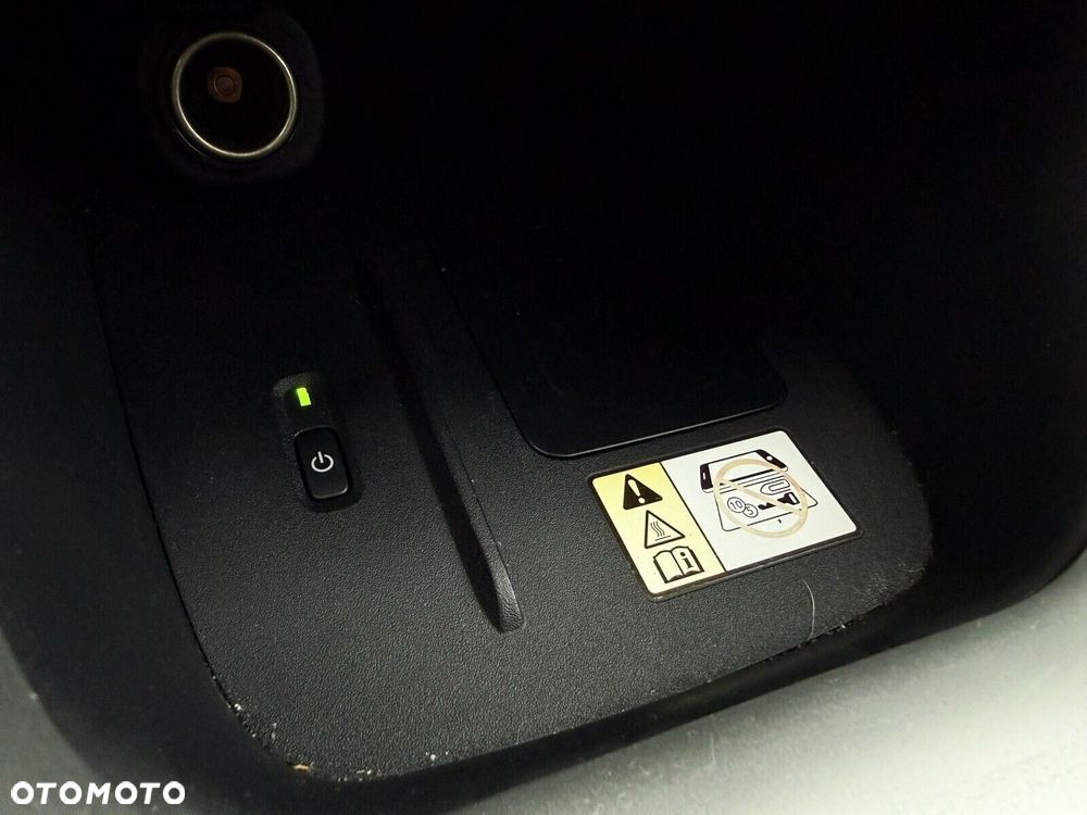 Toyota Yaris Hybrid 1.5 Comfort - 21