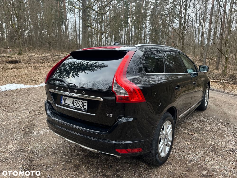 Volvo XC 60 - 8