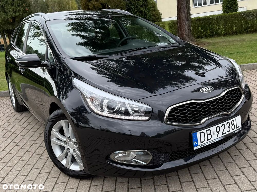 Kia Ceed 1.6 GDI SW Vision - 10