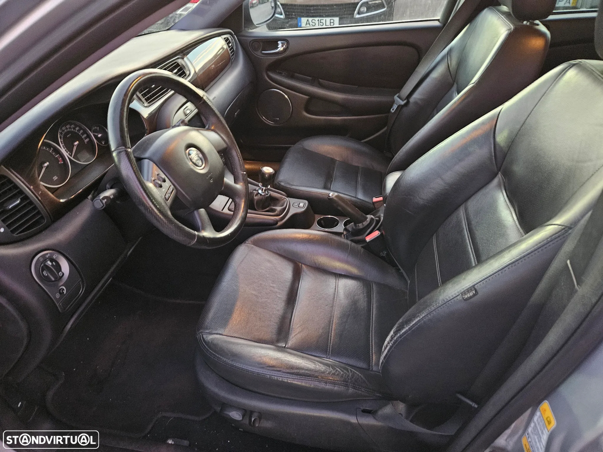 Jaguar X-Type SW 2.0 D Executive - 12