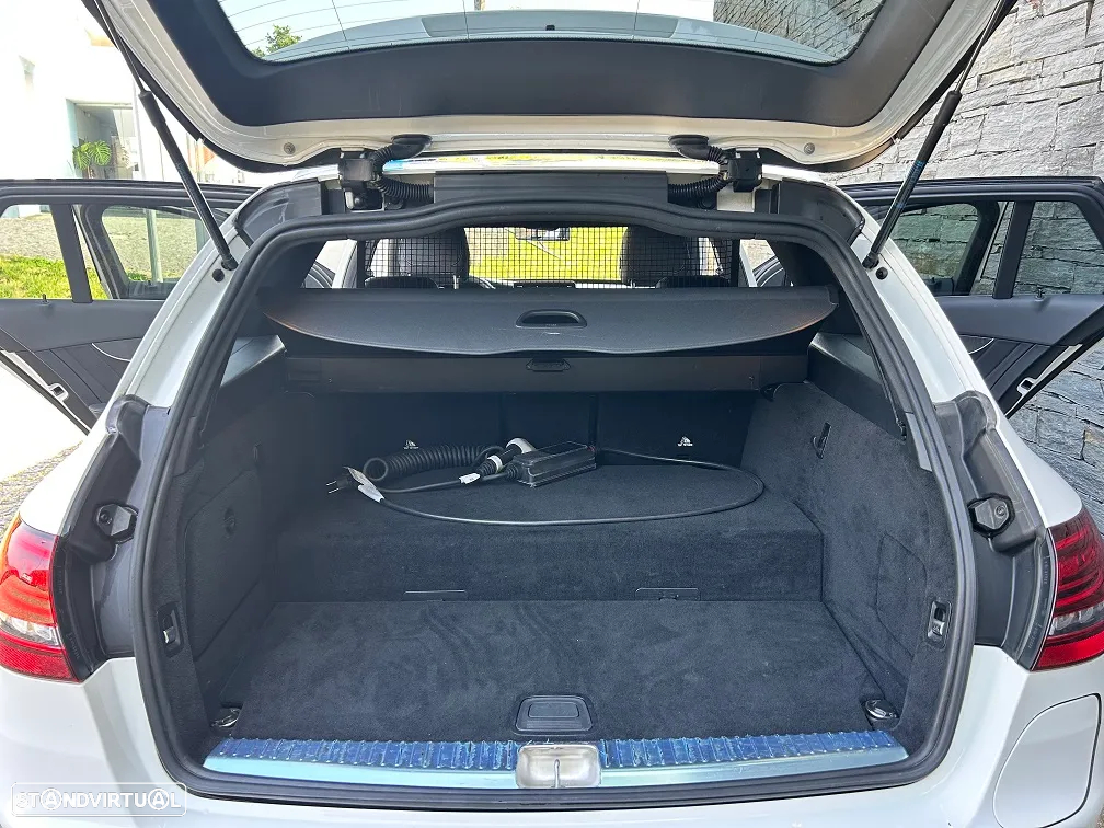 Mercedes-Benz C 300 de AMG Line - 27