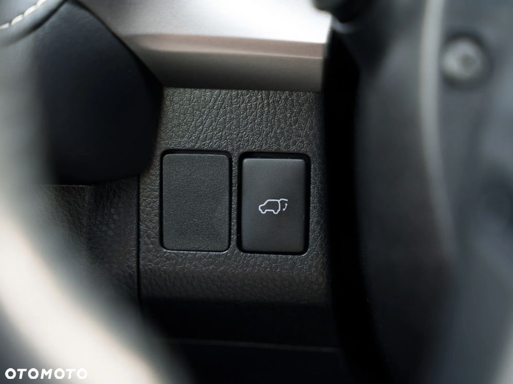 Toyota RAV4 Hybrid Platinum 4x2 - 15