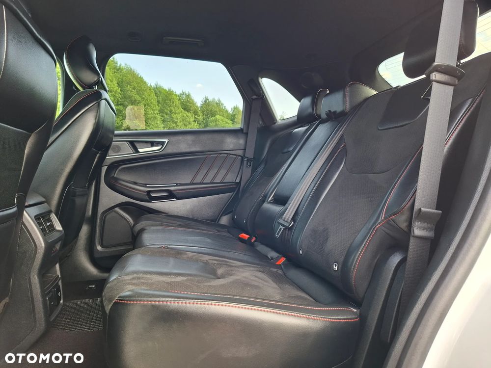 Ford Edge 2.0 EcoBlue Bi-Turbo 4x4 ST-LINE - 34