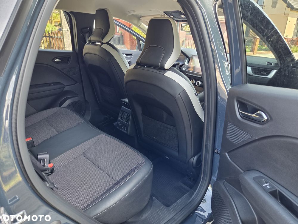 Renault Captur 1.0 TCe Techno - 12