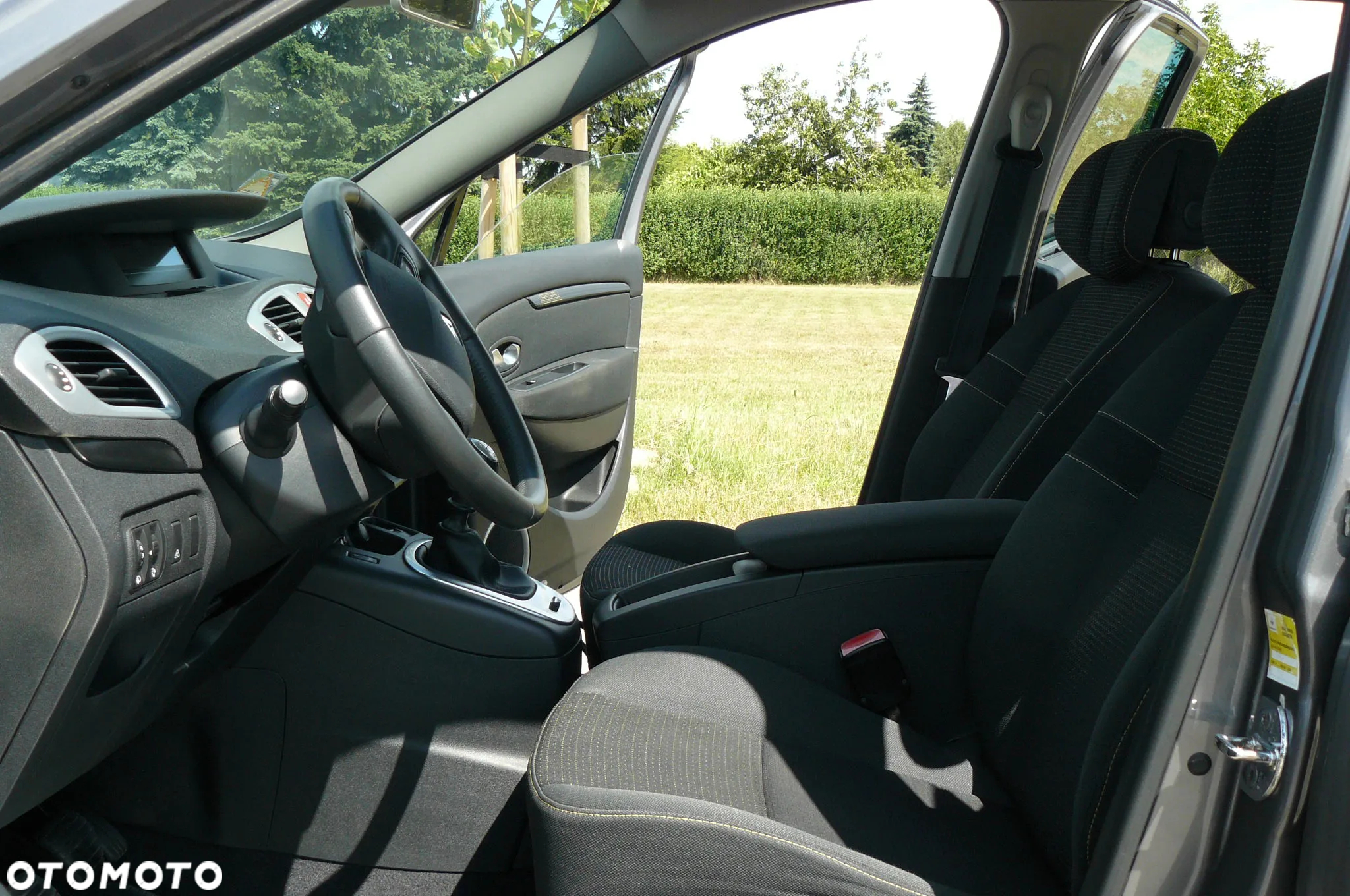 Renault Scenic - 21