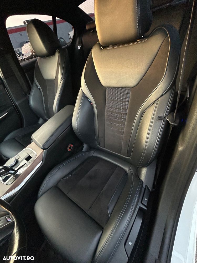 BMW Seria 3 318d Aut. M Sport - 30