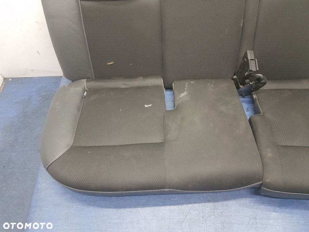 RENAULT CLIO III HB 5D KANAPA TYLNA - 7