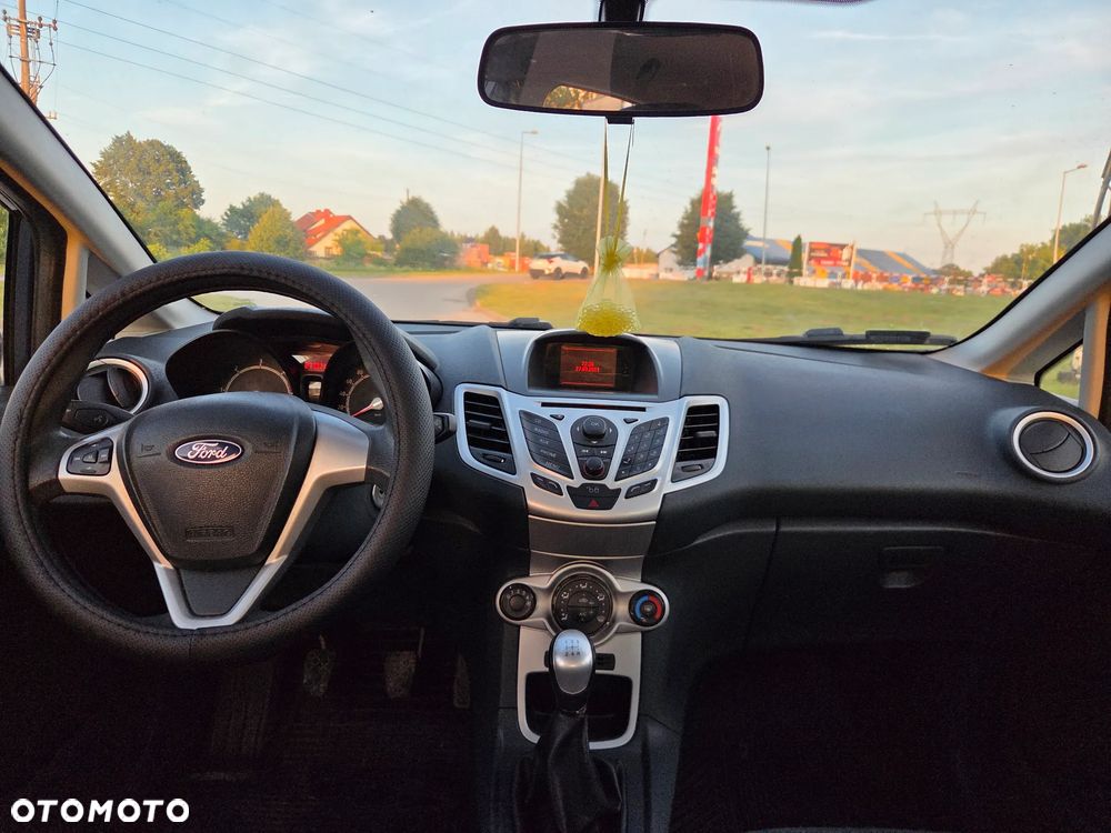 Ford Fiesta 1.4 TDCi Trend - 17