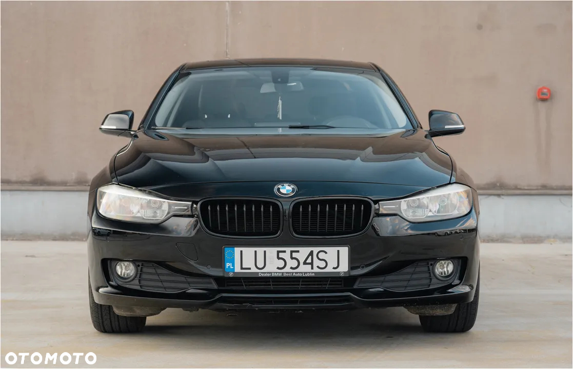 BMW Seria 3 - 11