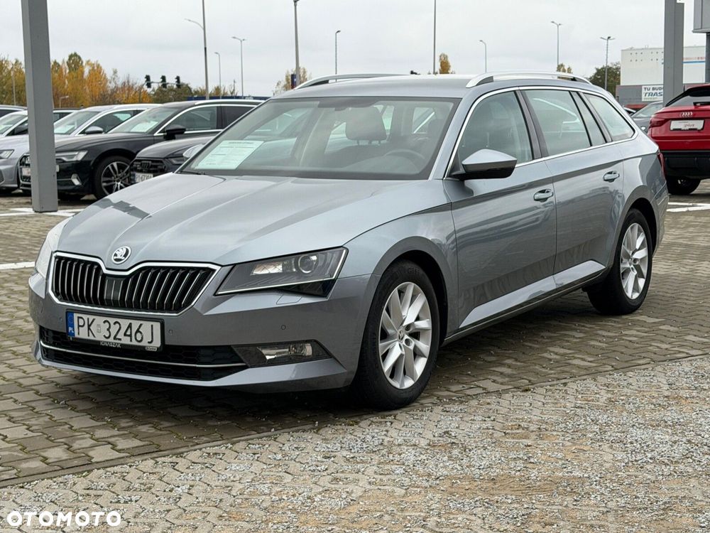 Skoda Superb 2.0 TDI Ambition DSG - 1