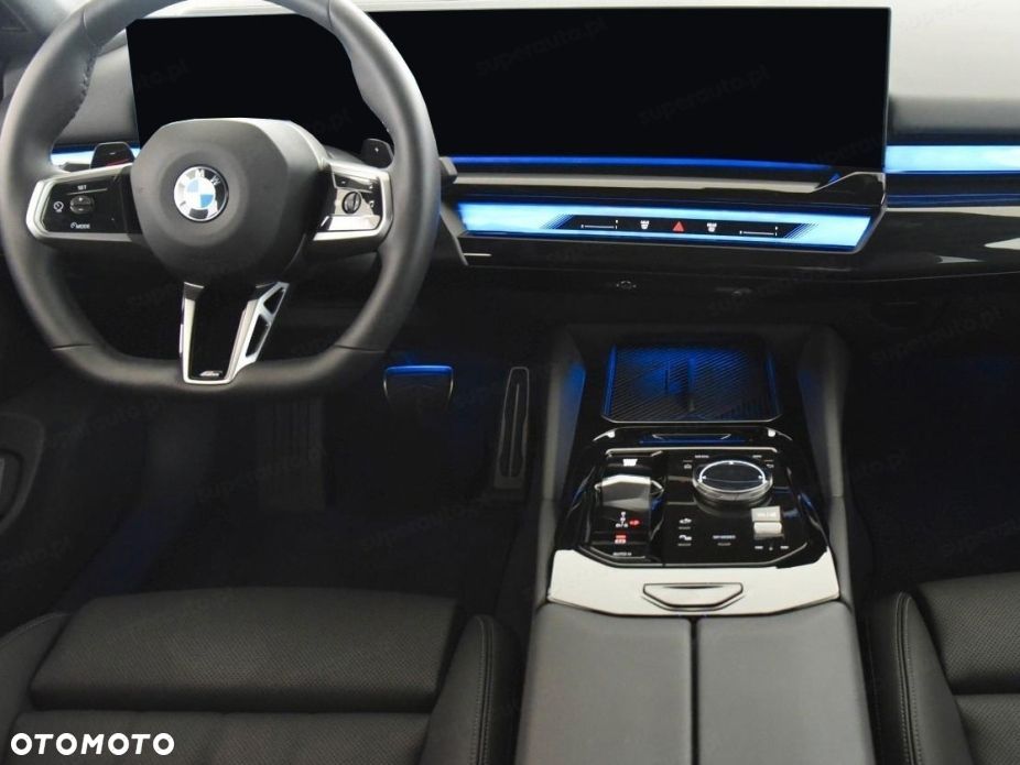 BMW Seria 5 520d xDrive mHEV M Sport - 8