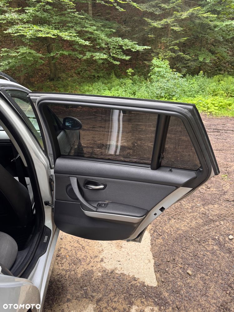 BMW Seria 3 320i - 19