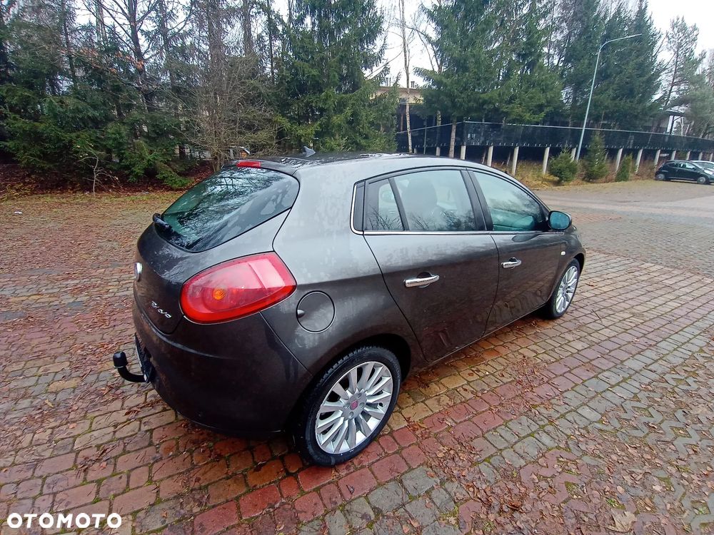 Fiat Bravo - 12