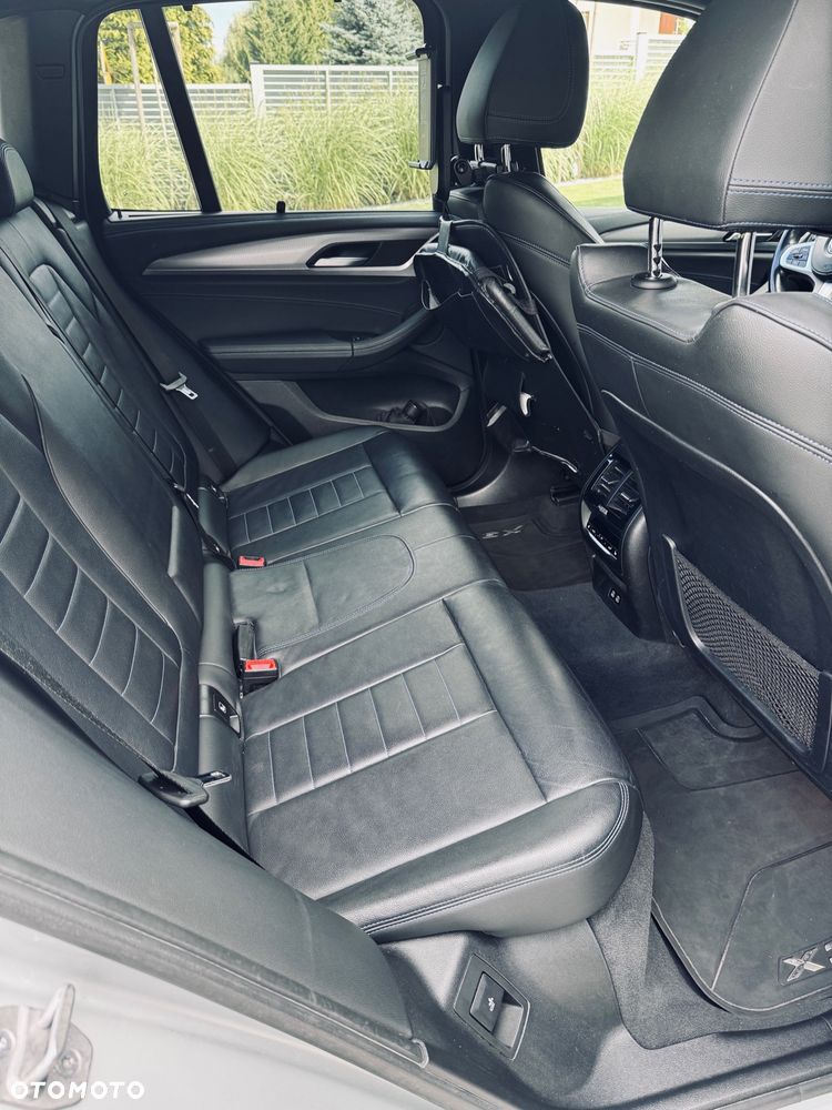 BMW X3 xDrive20d sport - 6