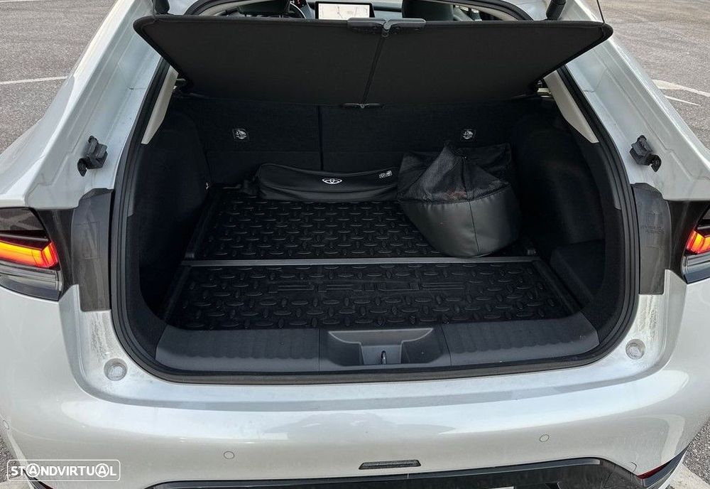 Toyota Prius - 11