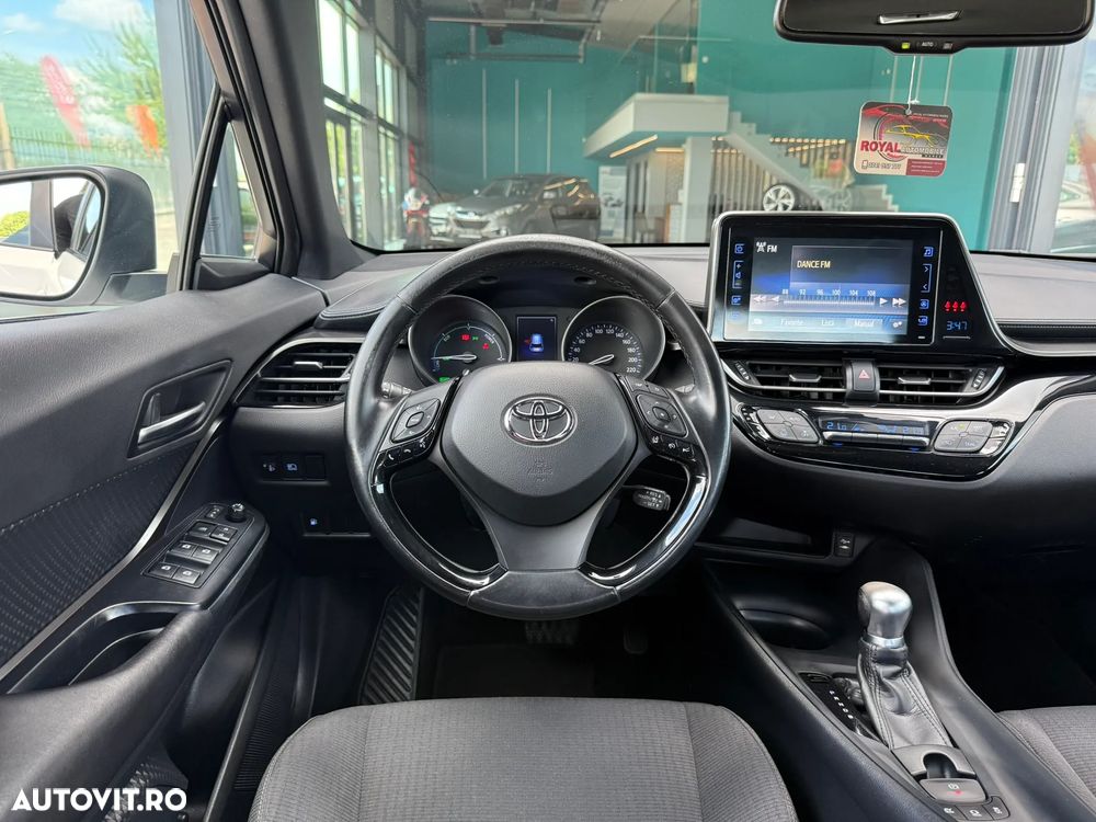 Toyota C-HR Flow - 7