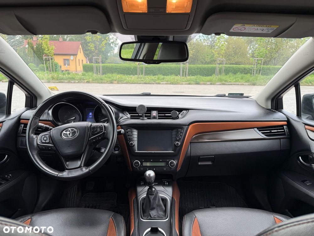 Toyota Avensis 2.0 D-4D Active Business - 14