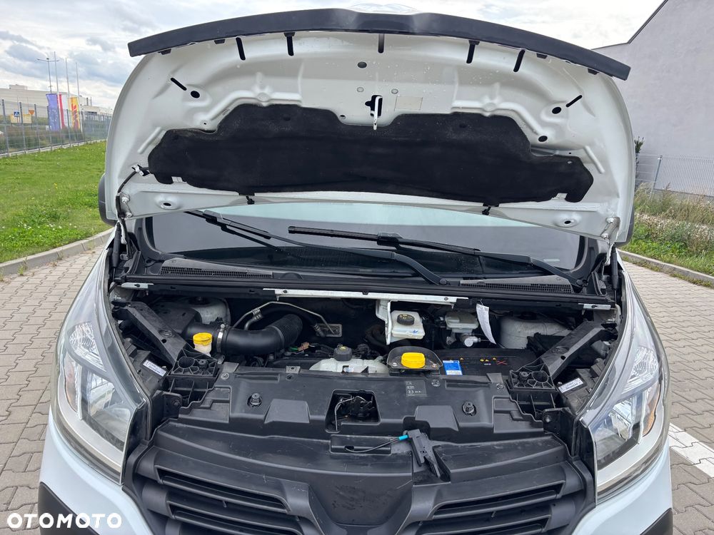 Renault Trafic - 21