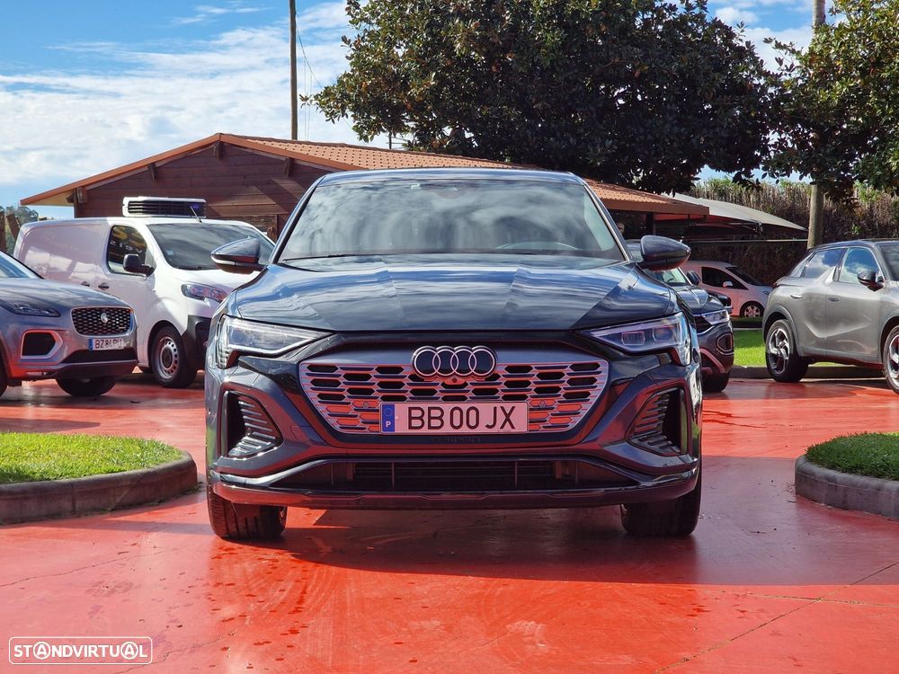 Audi Q8 e-Tron Sportback 50 quattro S line - 2