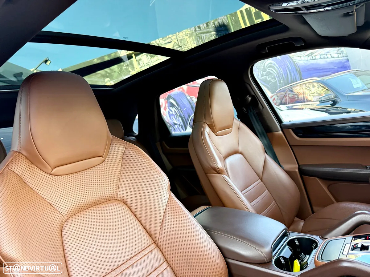 Porsche Cayenne E-Hybrid - 31