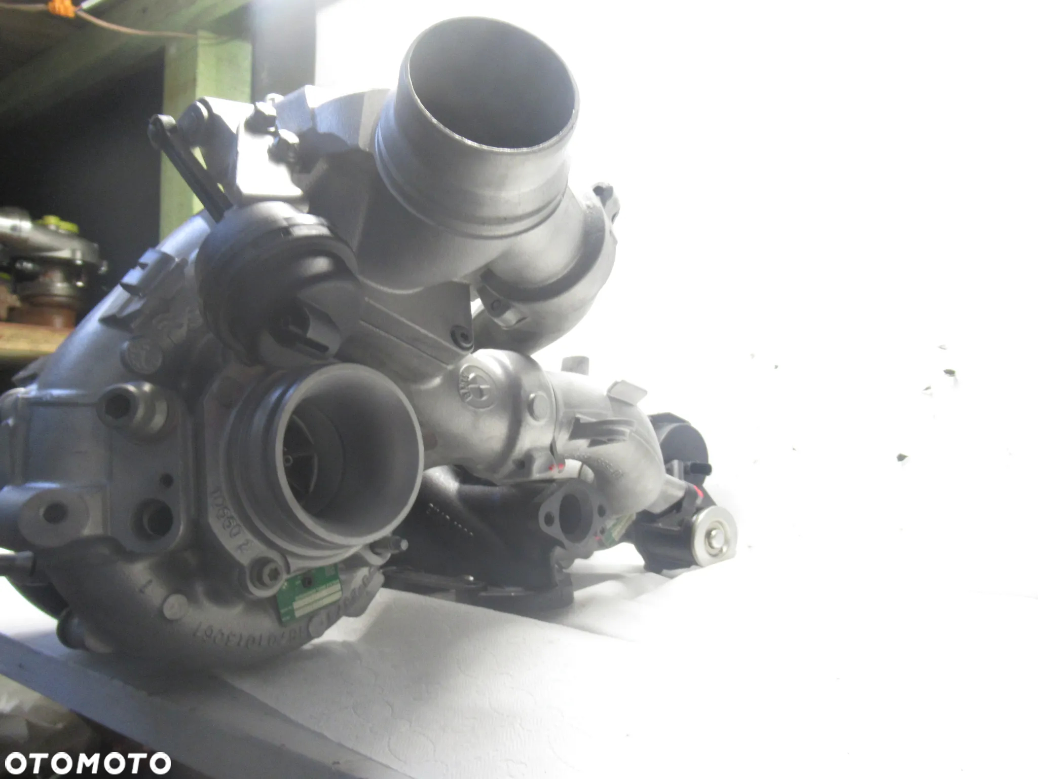 Turbina biturbo BMW 7er X4 840d 3.0 320 KM 18589700007 16389700019 8570242 - 4