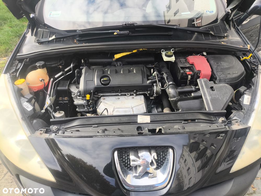 Peugeot 308 1.6 Trendy - 10