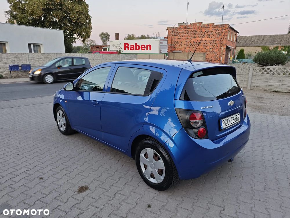 Chevrolet Aveo 1.2 LS - 3