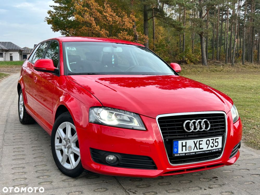 Audi A3 Sportback - 1