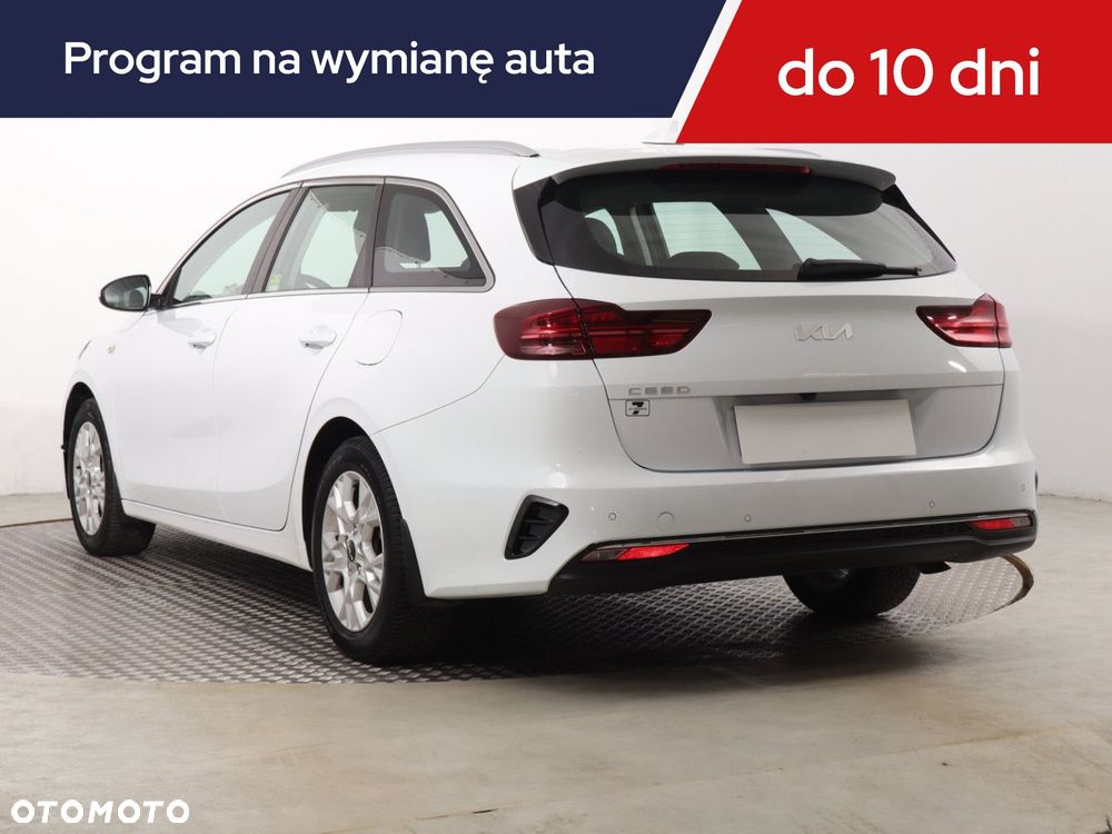 Kia Ceed - 6