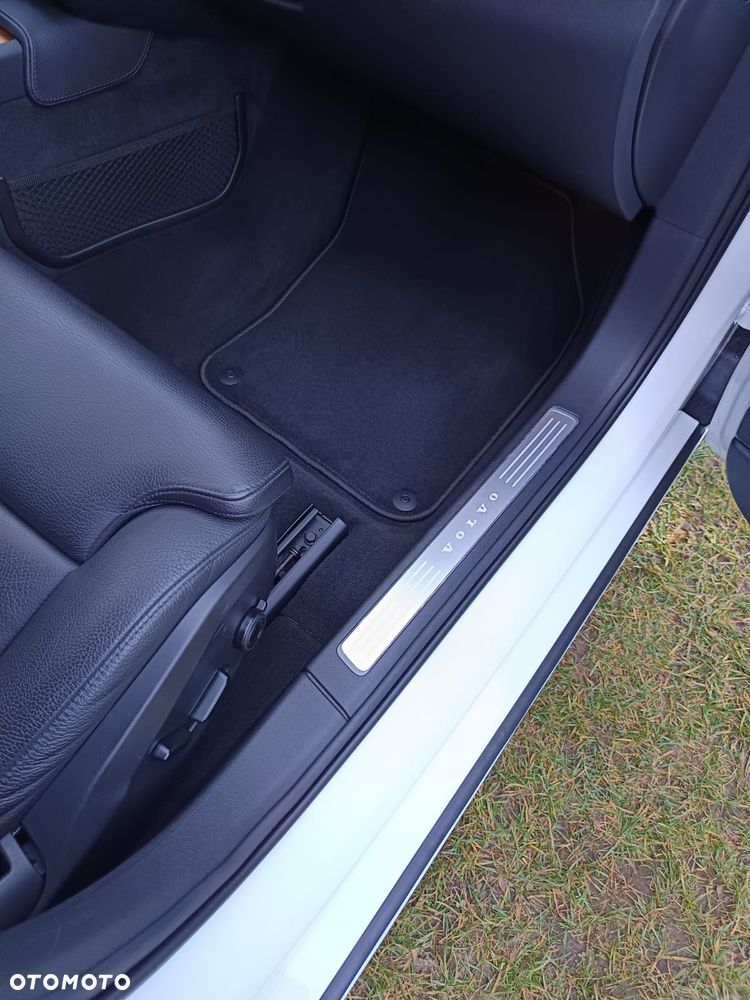 Volvo S90 D4 Inscription - 25