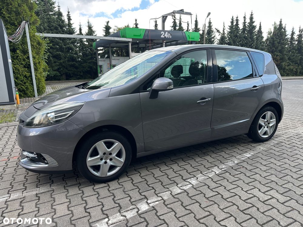 Renault Scenic 1.6 16V 110 Dynamique - 15