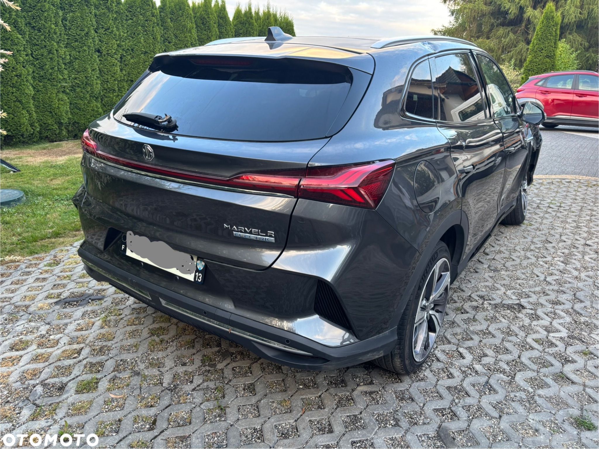 MG Marvel R Luxury - 1
