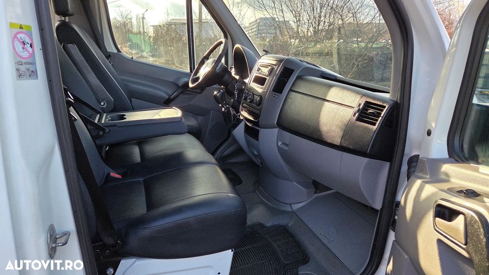 Volkswagen Crafter - 8