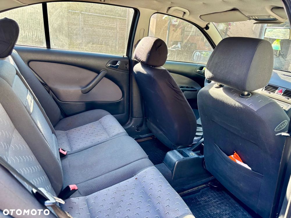 Skoda Octavia 1.6 Ice - 4