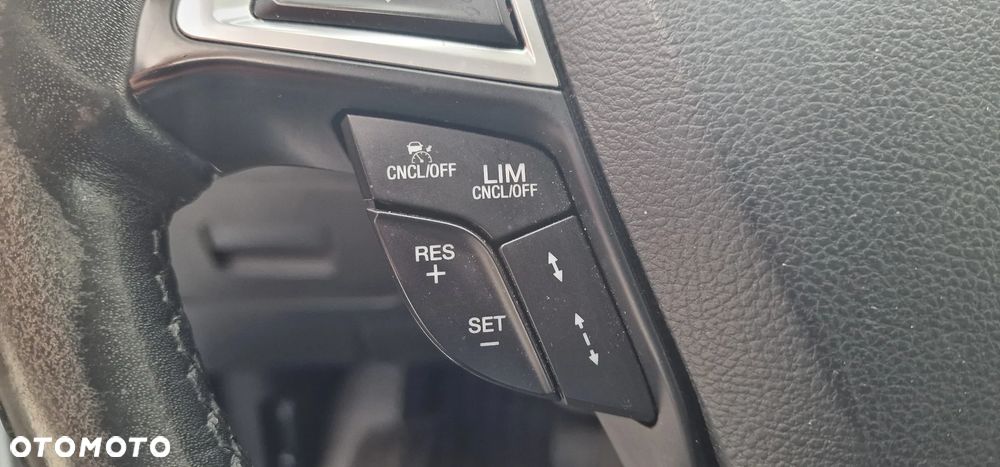 Ford S-Max 2.0 TDCi 4WD Titanium PowerShift - 26