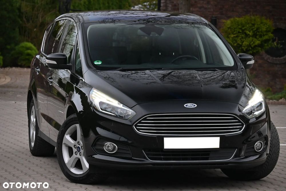 Ford S-Max 2.0 TDCi 4WD Titanium PowerShift - 6