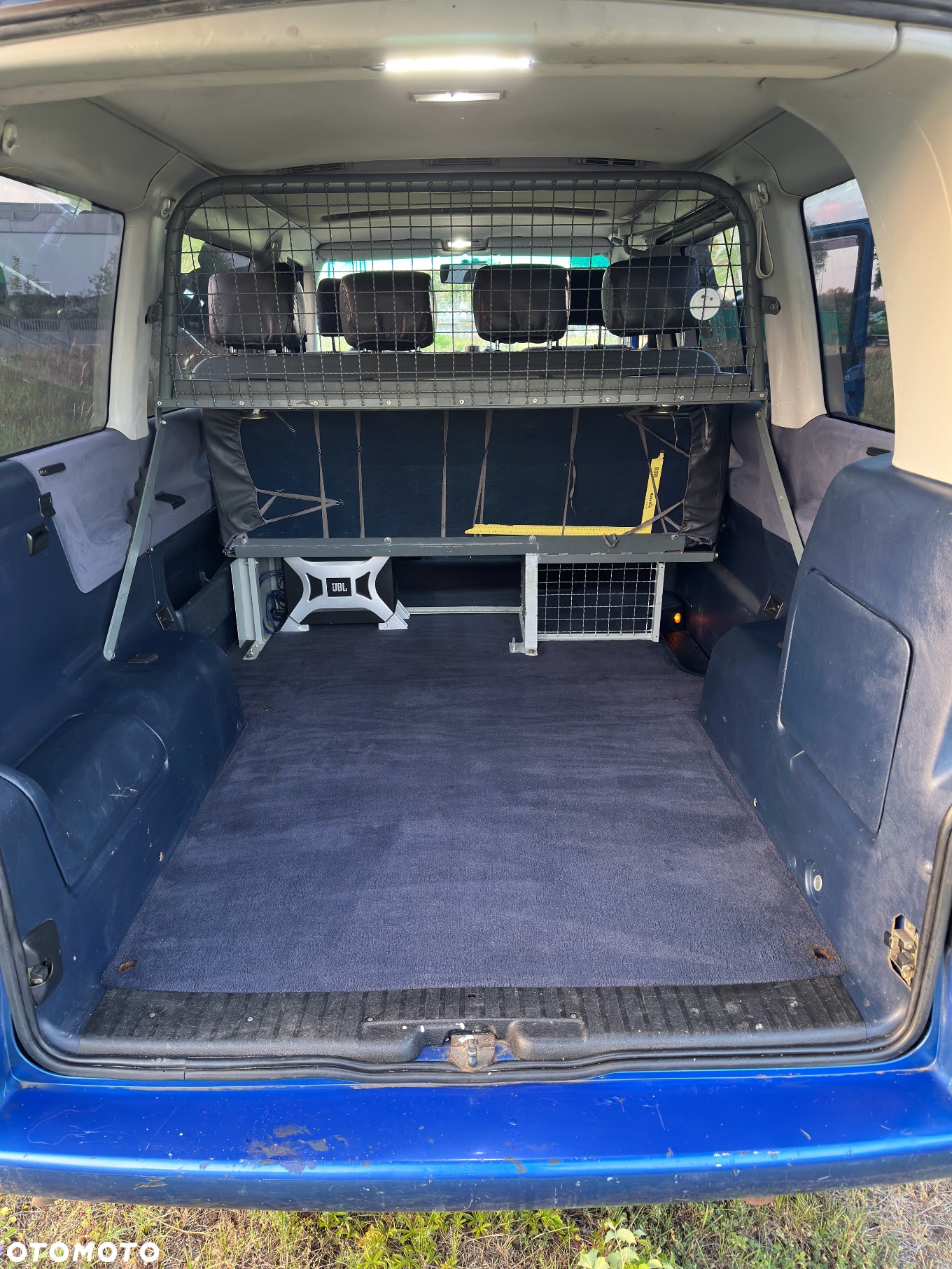 Volkswagen Caravelle TDI Basis / CL - 18