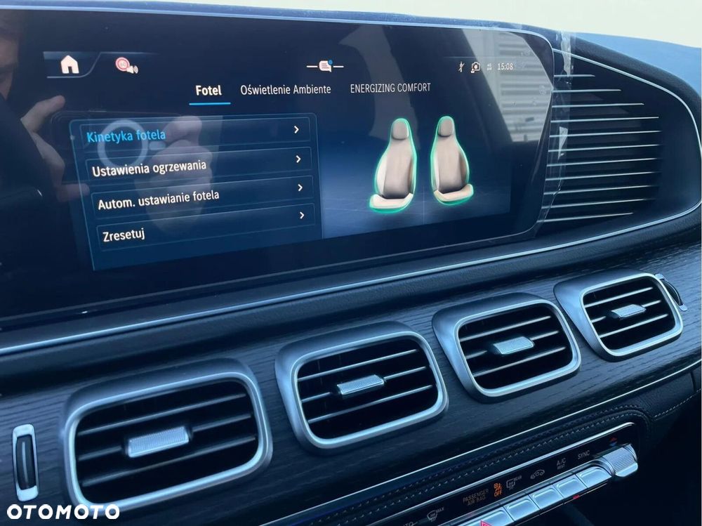 Mercedes-Benz GLE - 33