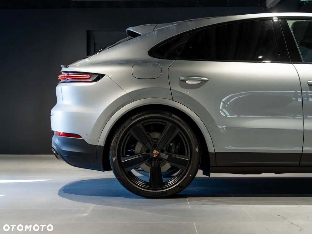 Porsche Cayenne E-Hybrid PHEV - 11