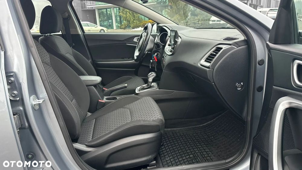 Kia Ceed 1.5 T-GDI L Business Line DCT - 13